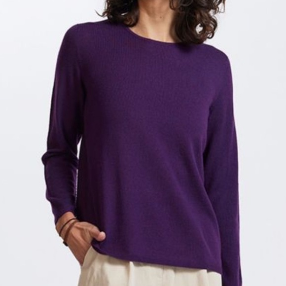 Sweaters - Merino Wool Purple Plum Crewneck Pullover Sweater S/M